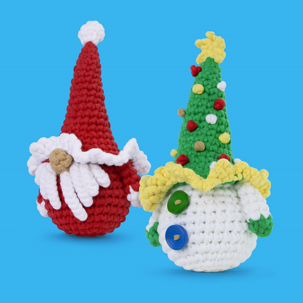NestledCrafts Christmas Crochet Kit for Beginners, Amigurumi Knitting Kit, with Step-by-Step Video Tutorials - SantySnow